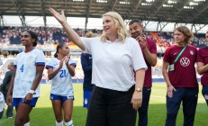 爱游戏官网:海耶斯：在女足世界杯之前，USWNT进入了“下一阶段”