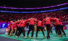 爱游戏官网:“中国组织赛事的能力无与伦比”——专访世界羽联主席巴达玛